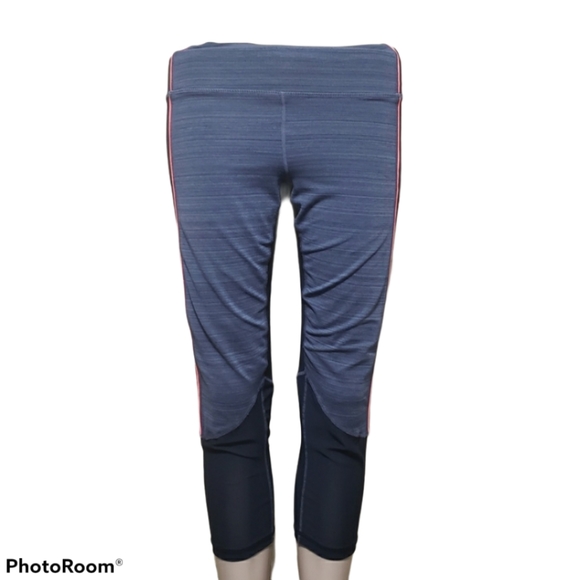 Zella Pants - Zella Size S/P Capri Leggings
